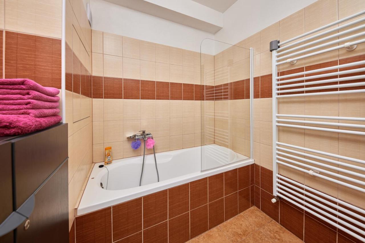 Cutie Apartment Μπρατισλάβα Εξωτερικό φωτογραφία