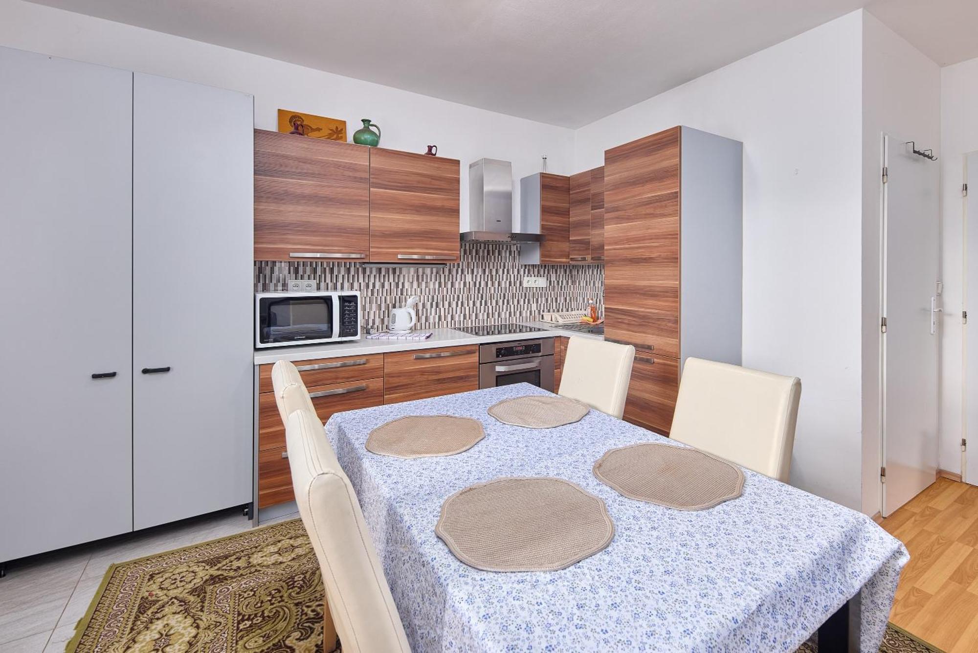 Cutie Apartment Μπρατισλάβα Εξωτερικό φωτογραφία